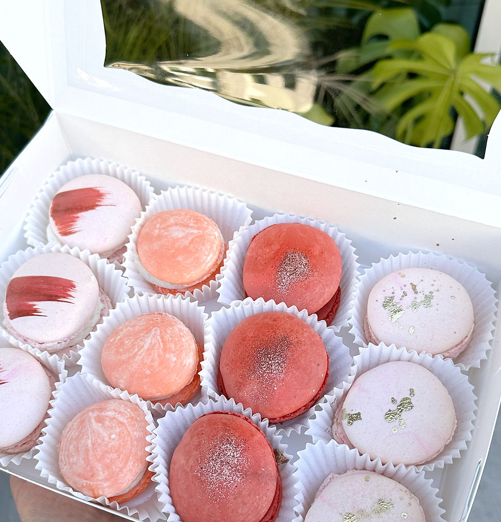 CORAL MACARON