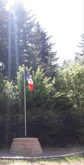 la stèle