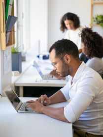 1º de Maio: Menos tradição, mais IA – tecnologia vai transformar 22% das ocupações até 2030