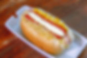 Nova loja do Grupo Geléia aposta em sabores clássicos de hot dogs