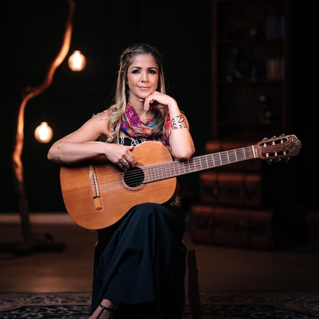 Catarina Bastos apresenta prévia do álbum “Um Canto, Um Jardim” em Brasília