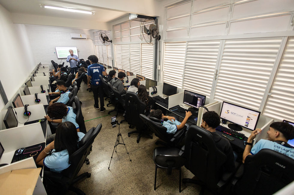 LAB Bibliotecas Renato Russo une música, inteligência artificial e arte em oficinas para jovens de escolas públicas