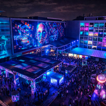 Festival RISCO transforma o CONIC em polo de arte digital às vésperas do aniversário de Brasília