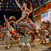 Arraiá de Águas Claras completa 10 anos com muita música, comida típica e tradição