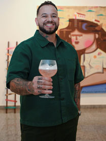 Daniel Toys celebra nova fase artística com abertura de exposição em Brasília