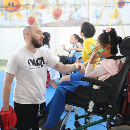 Artes marciais promovem inclusão, disciplina e desenvolvimento para pessoas com e sem deficiência no Distrito Federal