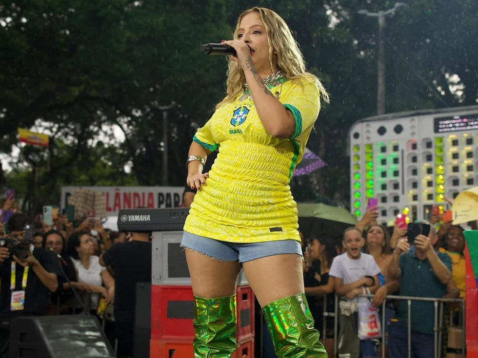 Ju Marques, fenômeno das redes sociais, faz show gratuito nesta sexta-feira
