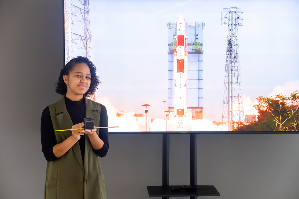 Alunos da rede pública do DF participam de projeto de satélite brasileiro