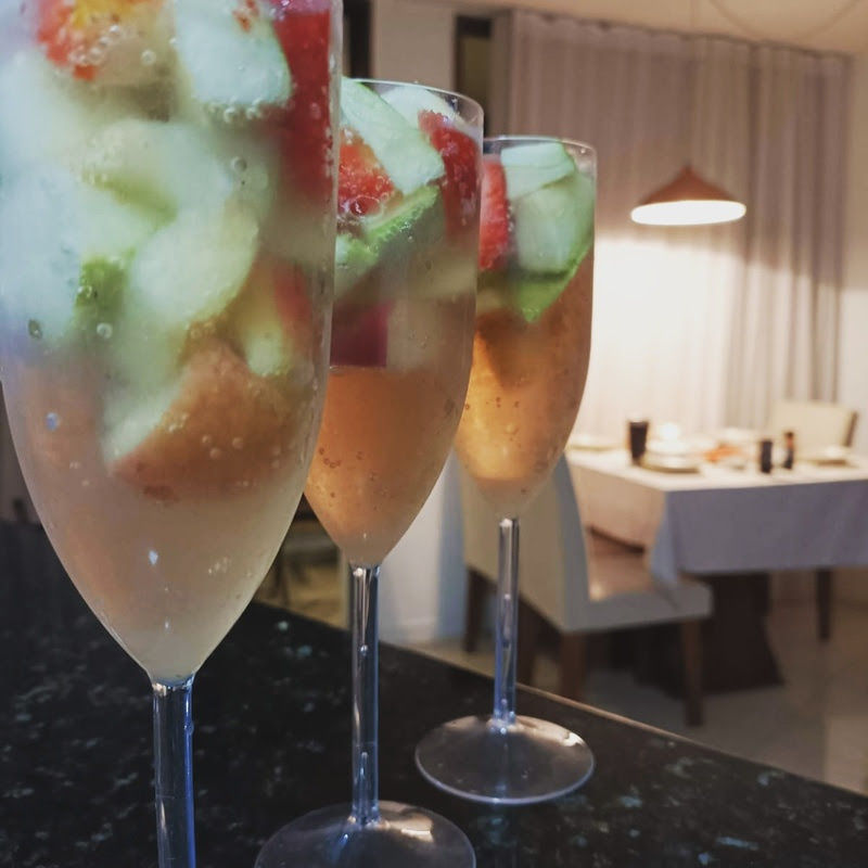 Brinde com estilo: tendências, dicas e receitas para celebrar a virada do ano