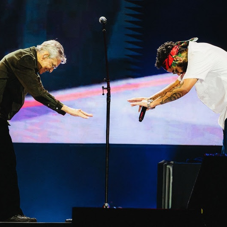 Último dia de Doce Maravilha 2026 teve show exclusivo de Caetano Veloso com Emicida, presença de Rosalía na plateia e muito mais