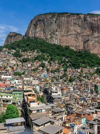 Turismo comunitário cresce: passeio com drone em Favela do Rio ultrapassa 50 mil reservas