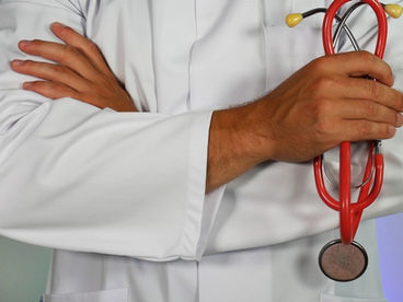 Treating Physician Testimony vs. the Hired Defense Expert: Why the Surgeon Who Operated on You Wins the Credibility Battle in New York Injury Trials