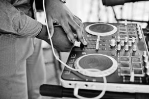 The Golden Era: A Deep Dive into 90s Hip-Hop