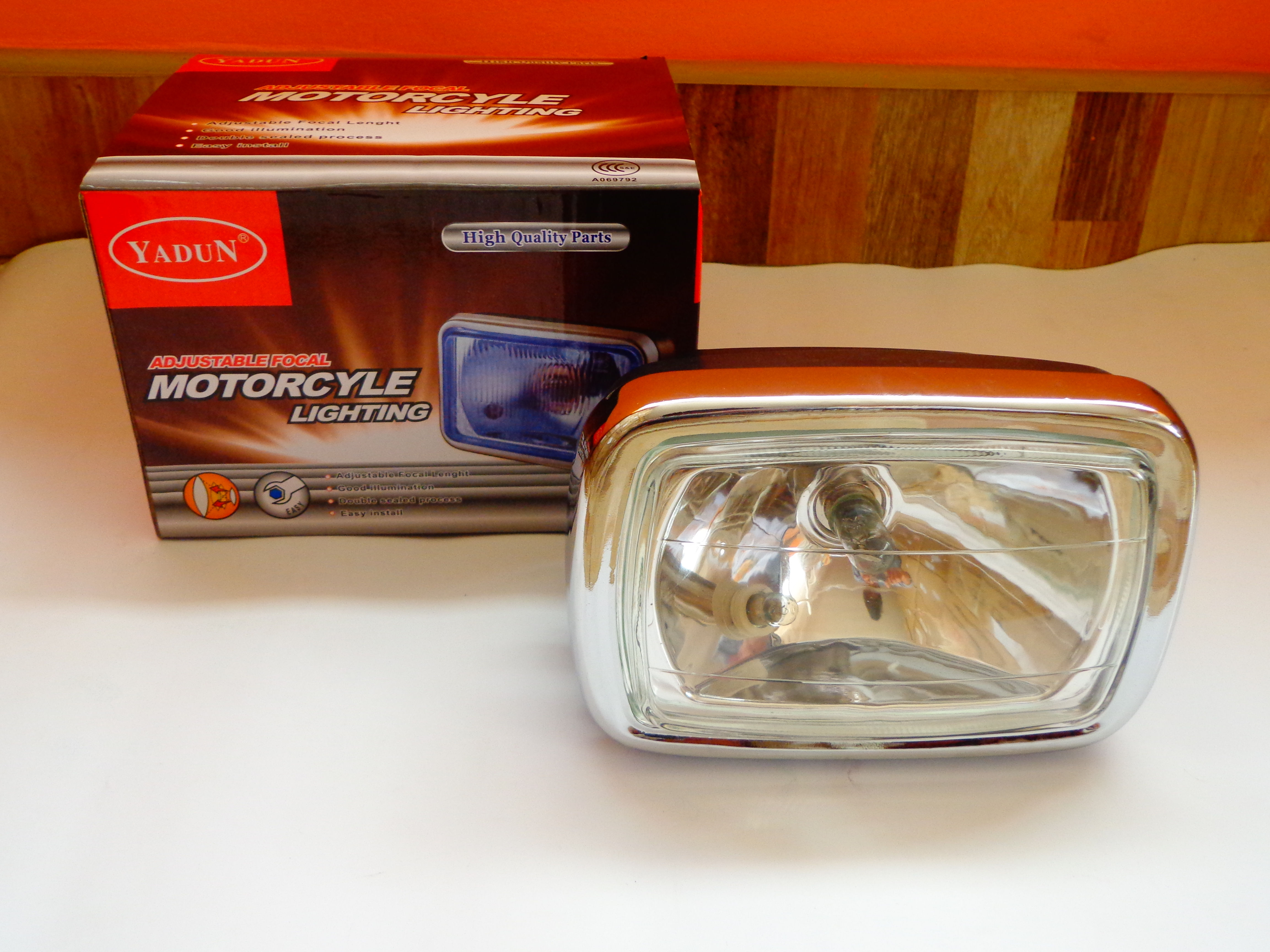 Faro delantero CG