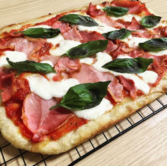 Fourna Bulgaria(ベーカリー・ピザ)