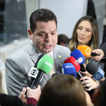 CNH Social e Regulariza Paraná são aprovados na Alep e vão beneficiar milhares de paranaenses, destaca Gugu Bueno