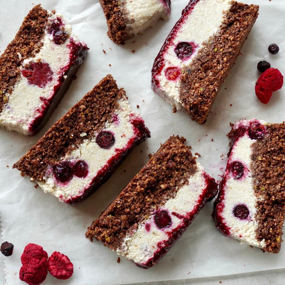 Triple Layered Berry Cheesecake
