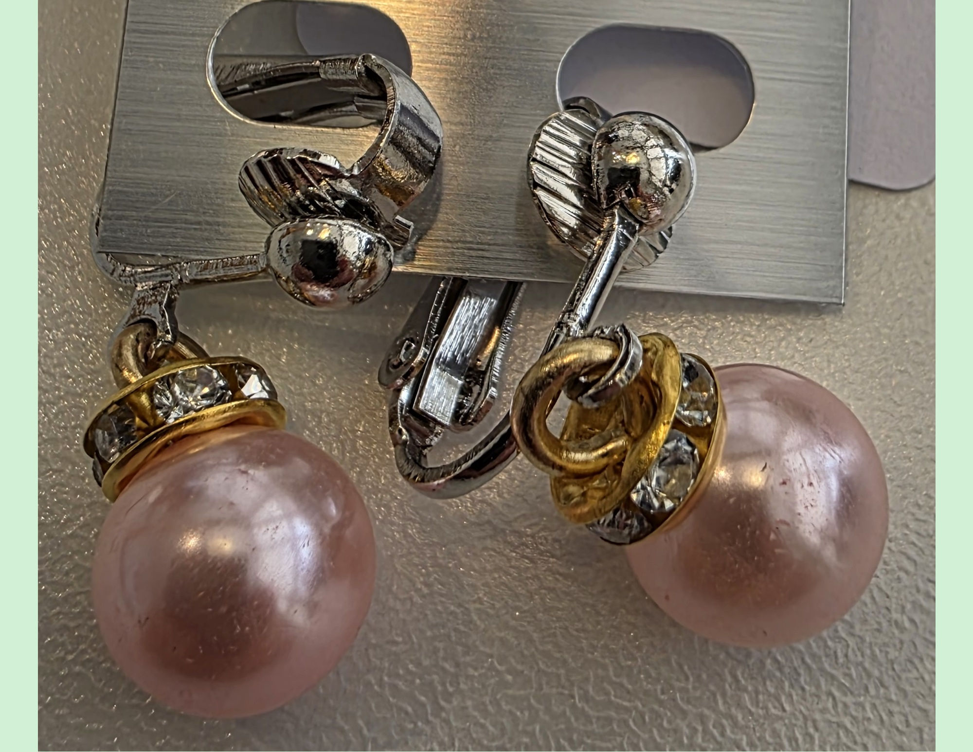 Clip-On Christmas Mini Light Pink Ball Earrings