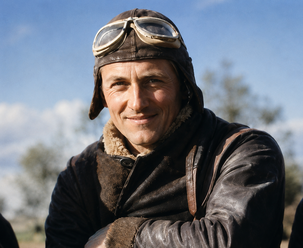 Anton Vikéntievich Kovalevski. Foto en Madrid en octubre de 1936, meses antes de su muerte. FUENTE- autor del artículo