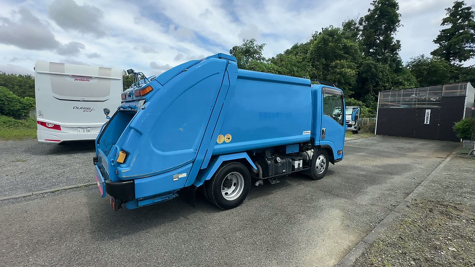 サムネイル： いすず エルフ パッカー車 2t プレス式 4.6立米 新明和 shinmaywa バックカメラ アイドリングストップ