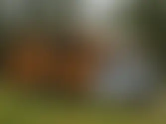 Tekerlekler Üzerinde Evinizi Bulmak: Küçük Ev ile Karavan Yaşamının Artıları ve Eksileri