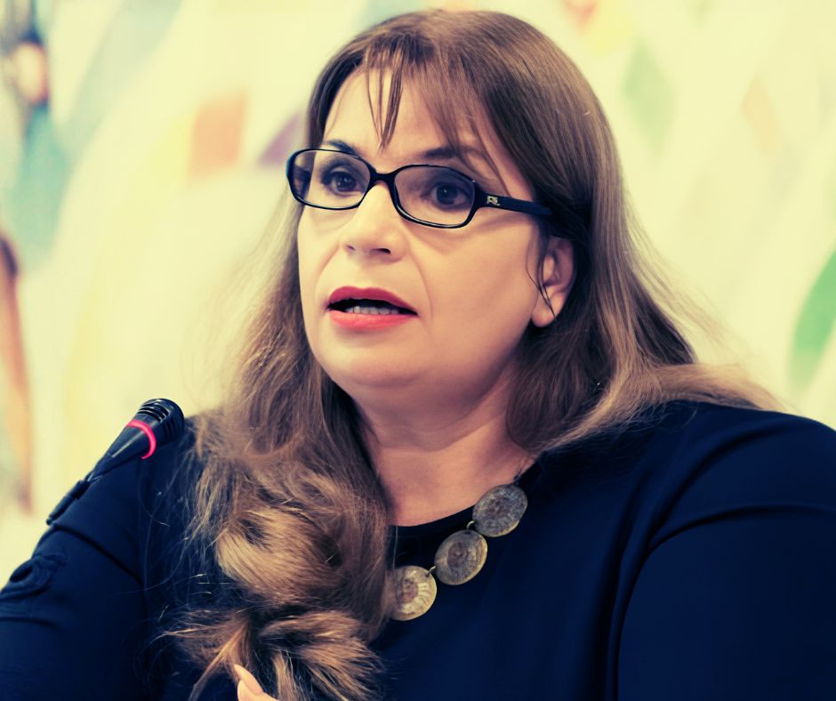 Writer: Olimbi Hoxhaj
