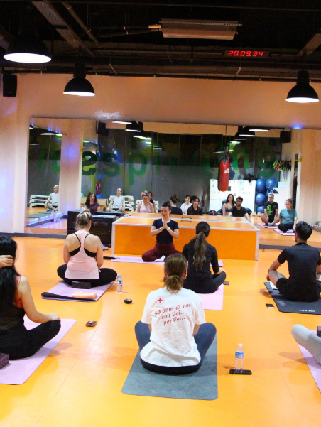 Which gym in Istanbul is best for group classes?