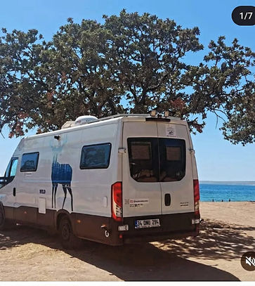Iveco Daily motorvan with automatic gears for rent in Istanbul