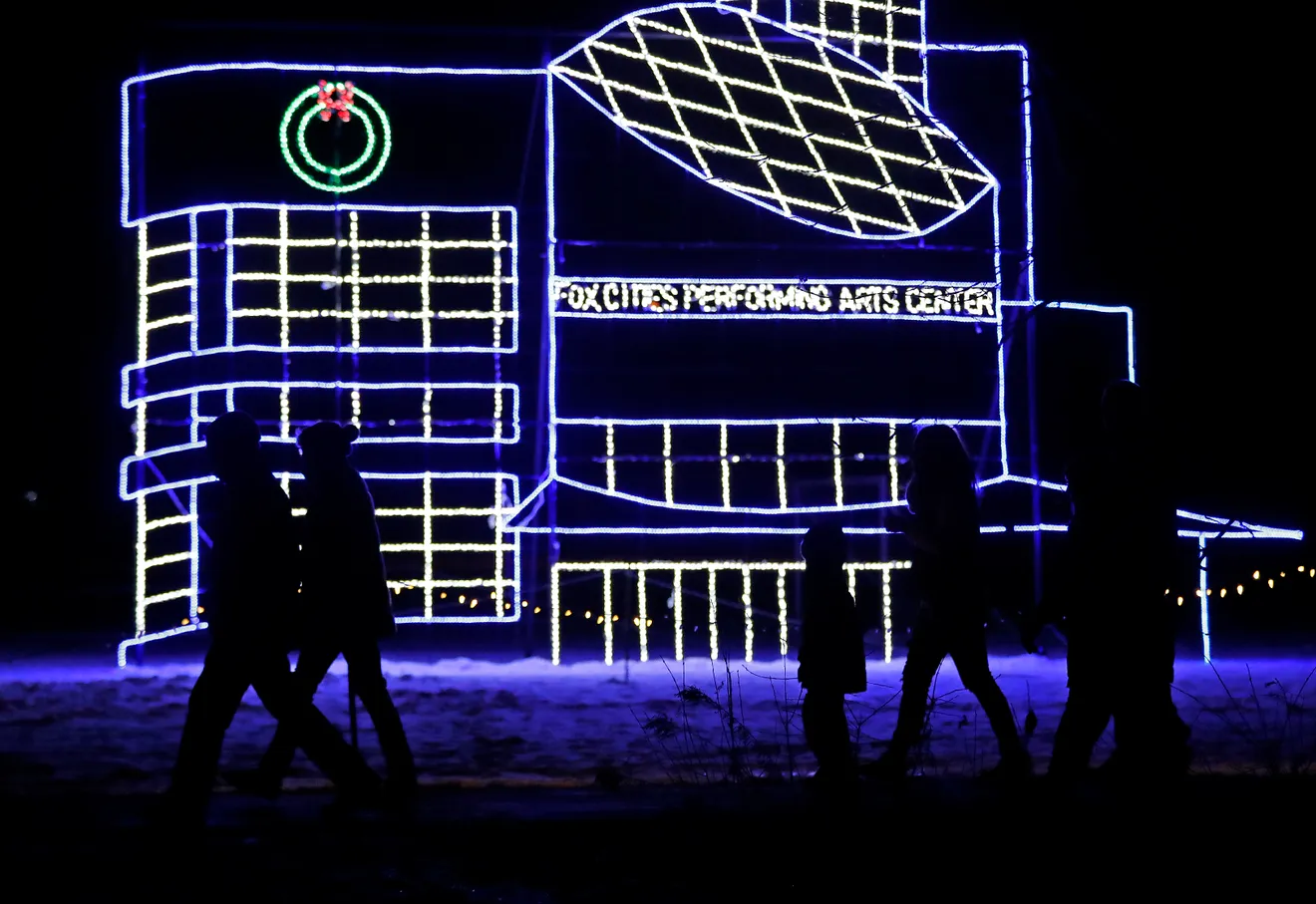 3749ee4a-530f-4375-8877-3c0bec0b4452-APC_FestivalOfLights_1207190109.jpg.webp