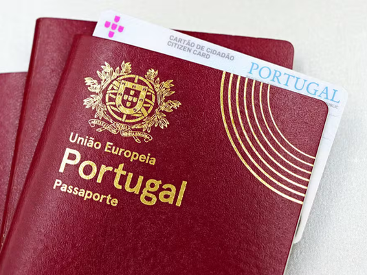 Reforma migratória em Portugal provoca aumento recorde nos pedidos de nacionalidade por brasileiros