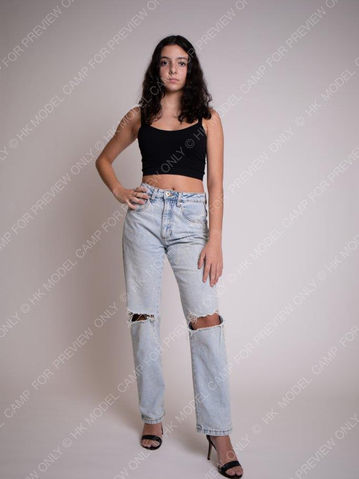 VICTORIA_POSE-012.jpg