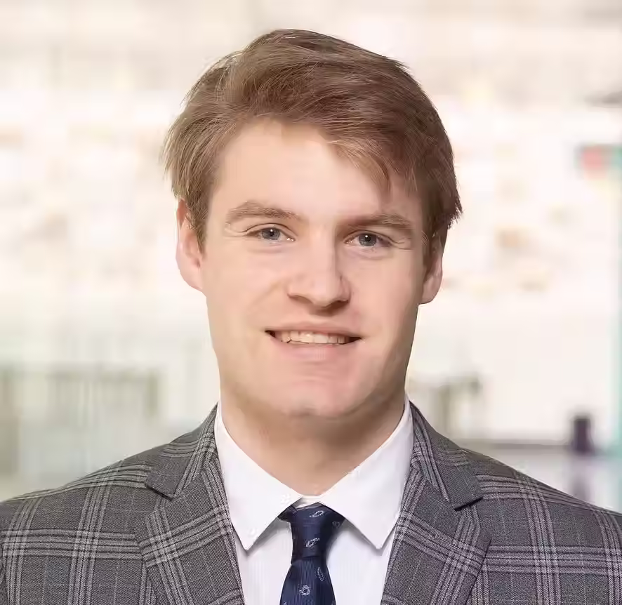 Noah Vogel-1.avif