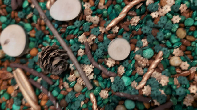 Thumbnail: Pour and Play- Forest Mix