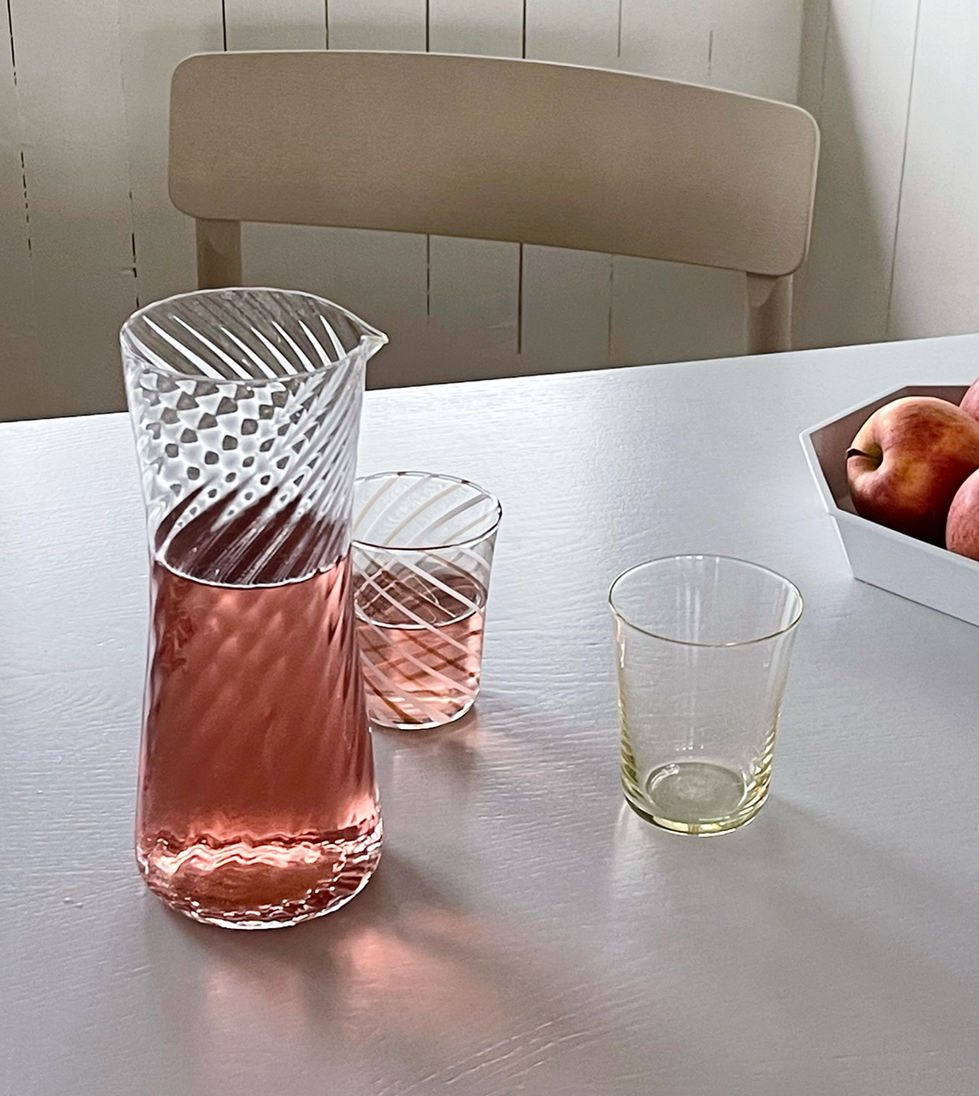 Stilleben Pot à eau et verres, vaisselle, art de la table, excellence danoise