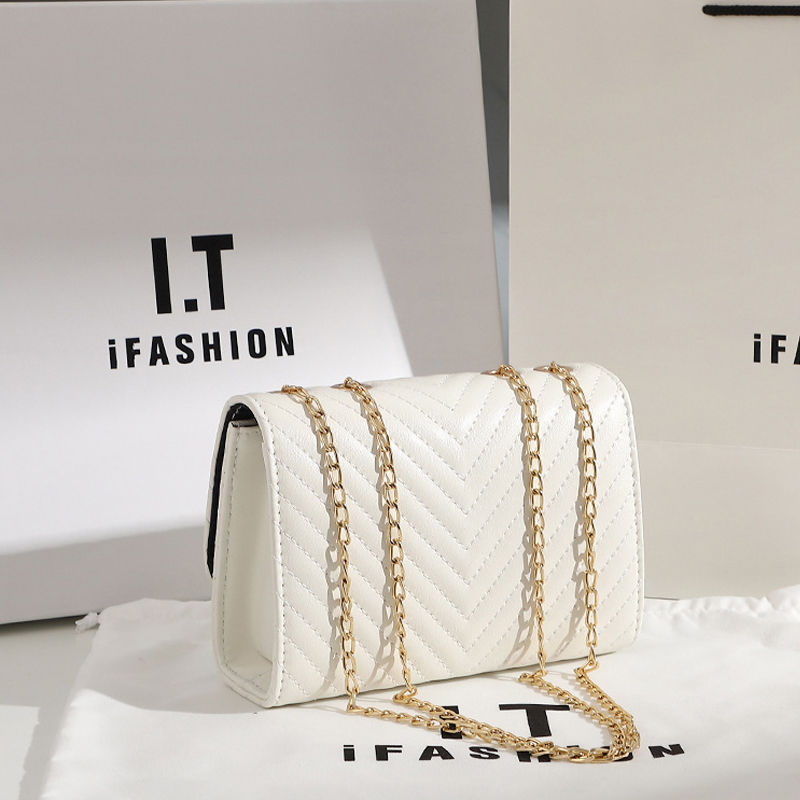 Thumbnail: Embroidery Women Crossbody Thread Luxury Handbag Shoulder Bags