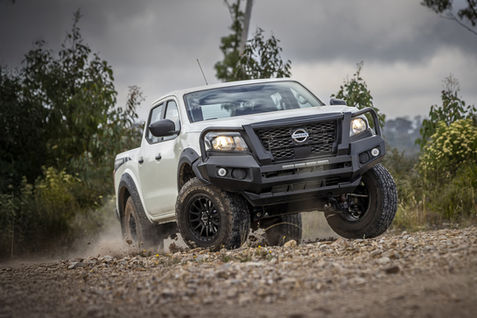 @Nissan Navara