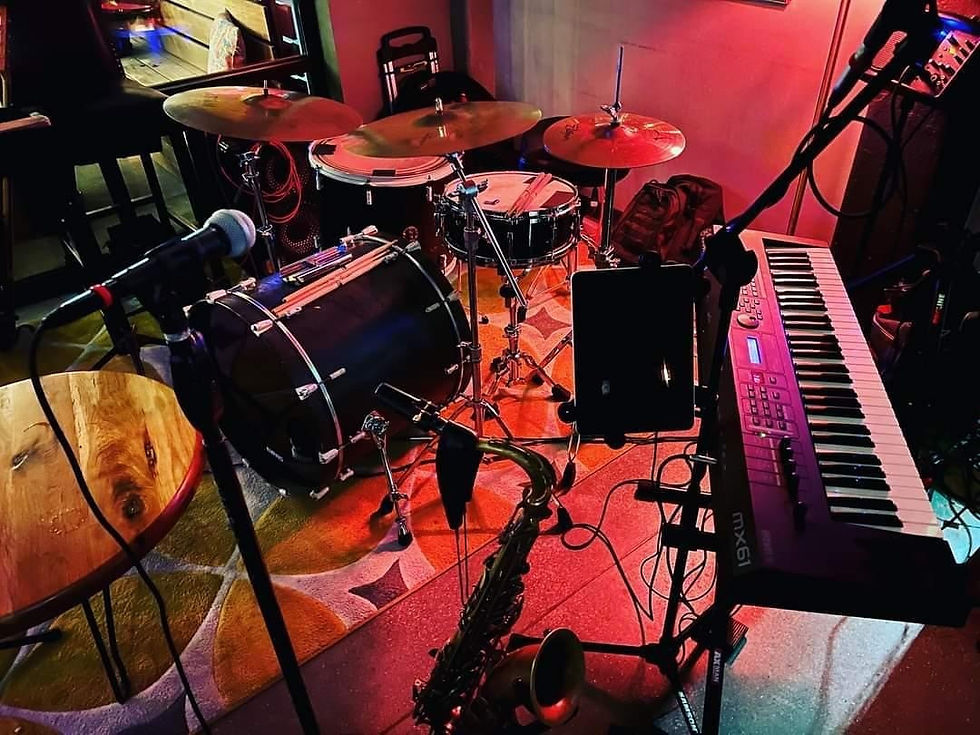 Live Music: Tighten Up