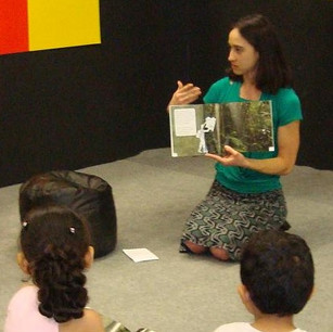 Oficina do livro Nina na Mata Atlântica - Centro Cultural Vergueiro, SP.