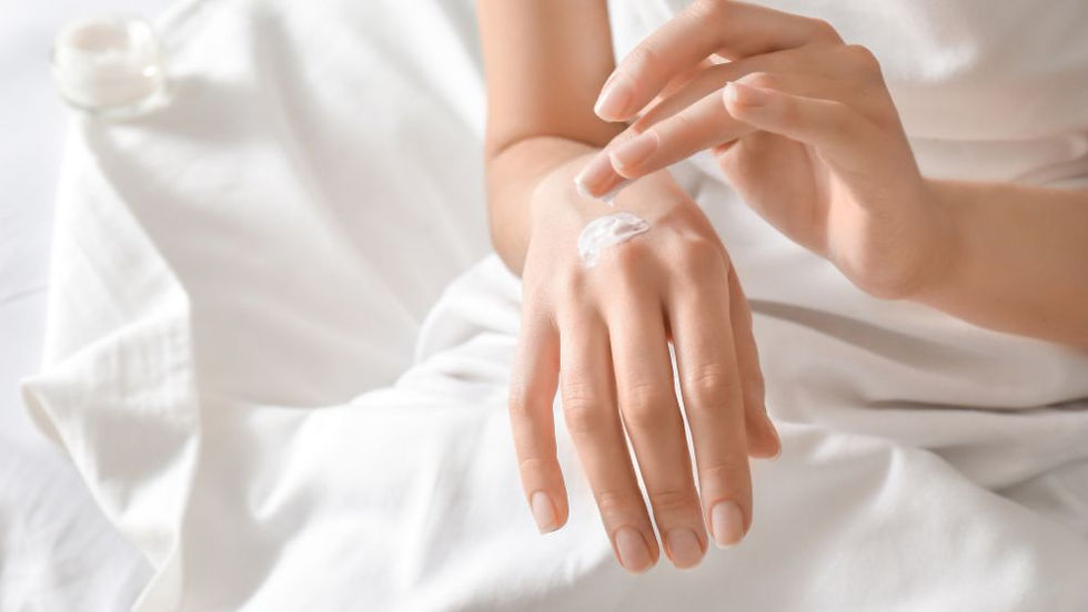 不只擦臉還不夠！手部才是最容易被忽略的老化區