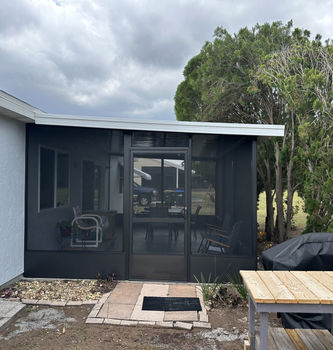 Screen Enclosure on home