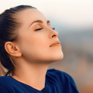 8 Truths From a Trauma Therapist About Breathwork