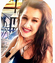 annie_edited_edited.jpg
