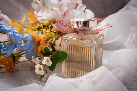 Perfume at Brook Hall Hotel Wedding photography in Wirral by Liverpool wedding photographer Gemma Cullen