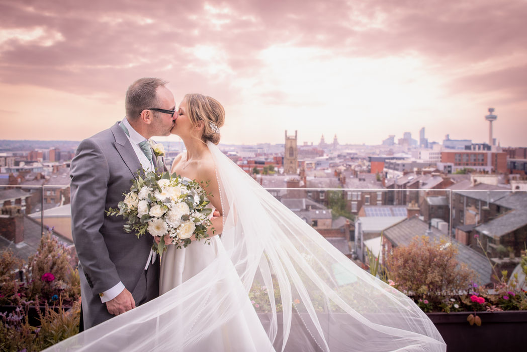 Hope Street Hotel Wedding, by Gemma Cullen, Liverpool Wedding Photographer