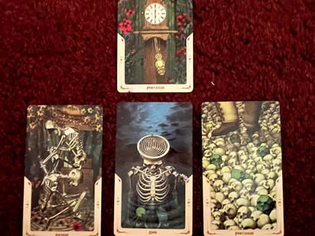 Iris X Reading of the Week/Week beginning on 12.19.22: