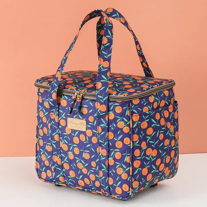 Thumbnail: Canvas Thermal Picnic Bag 