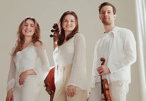 Bernstein_Trio___Clara_Evens-11_2 (1)_edited.jpg