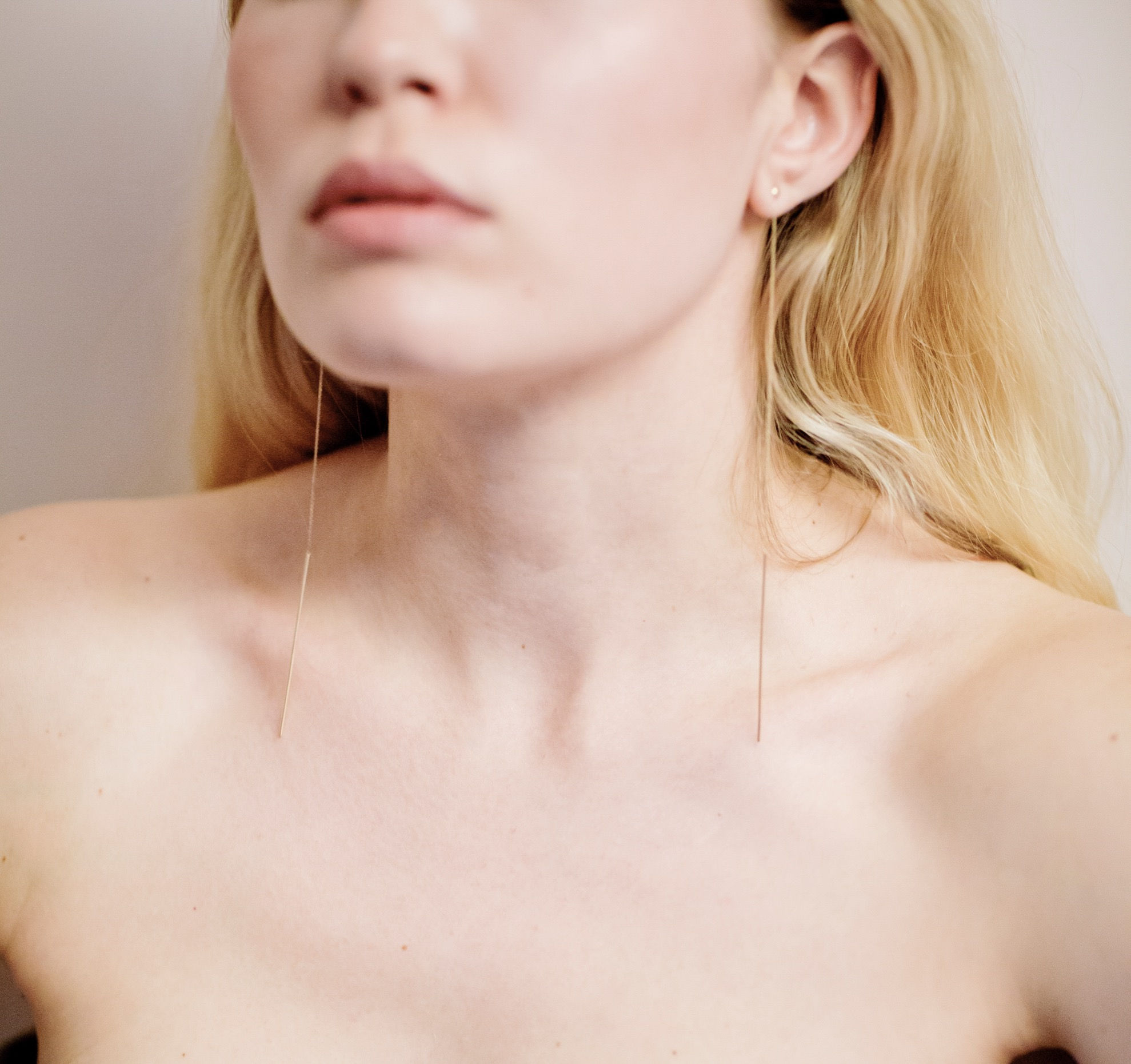 Long Suspended Chains