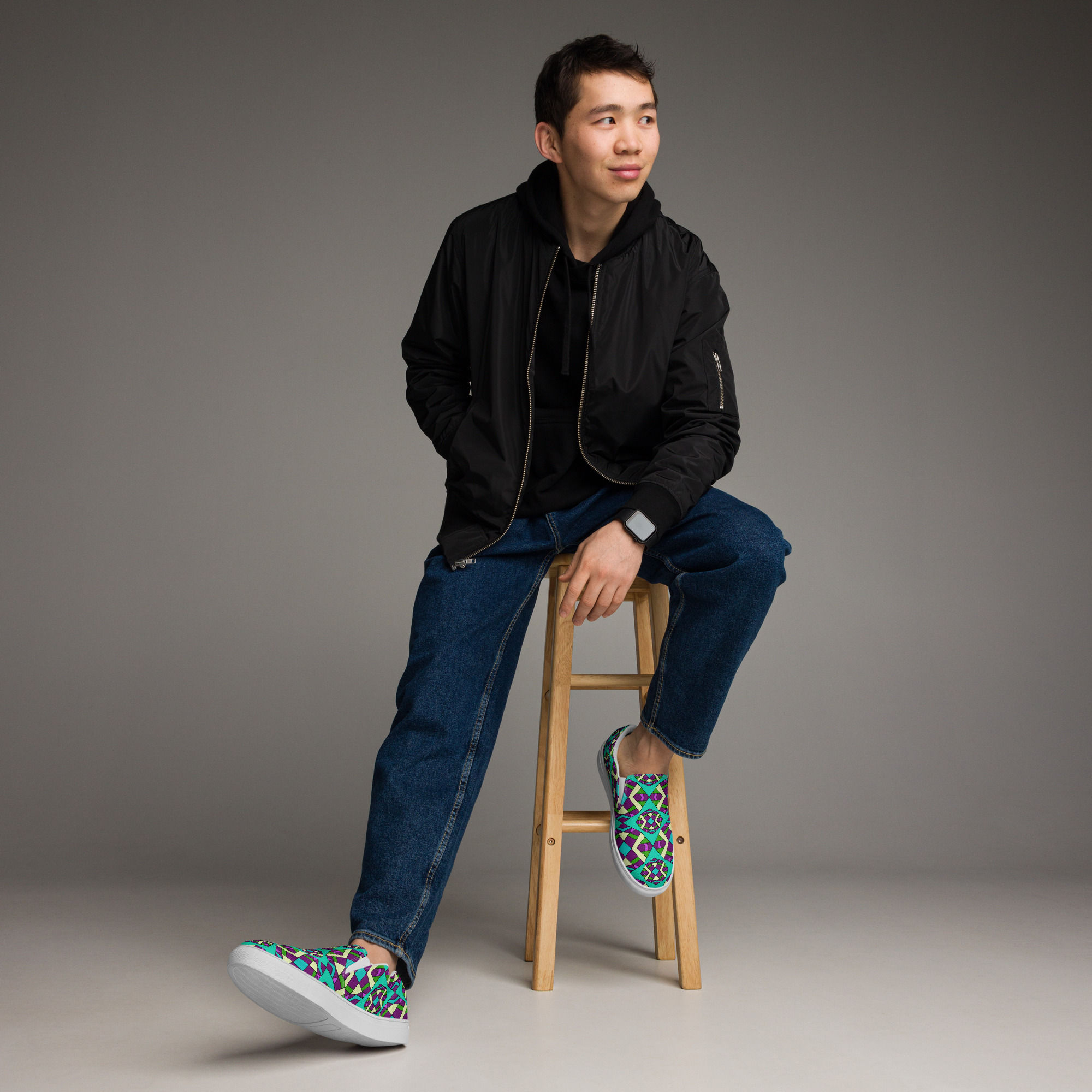 Cyprentas Men’s slip-on canvas shoes