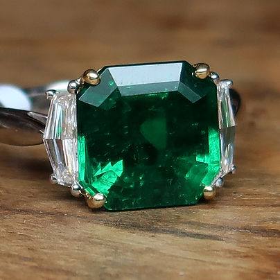 Plat/18K Two-Tone Extra Fine Zambian Emerald Diamond Ring